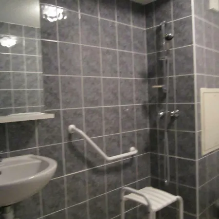 206 Aix Les Bains Daire Aix-les-Bains